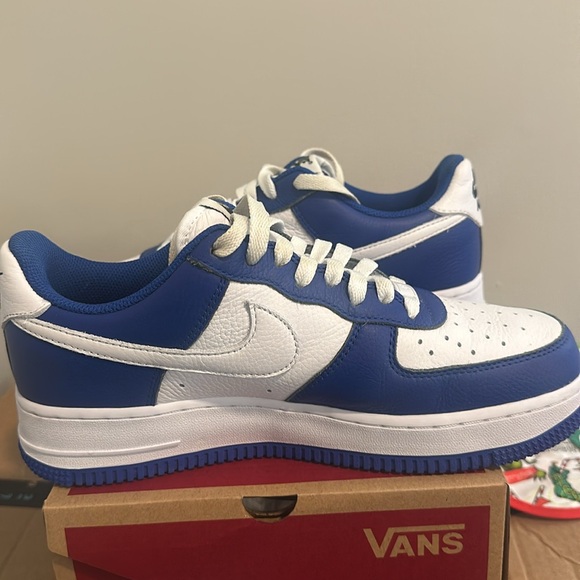 Nike Air Force One - Picture 7 of 7